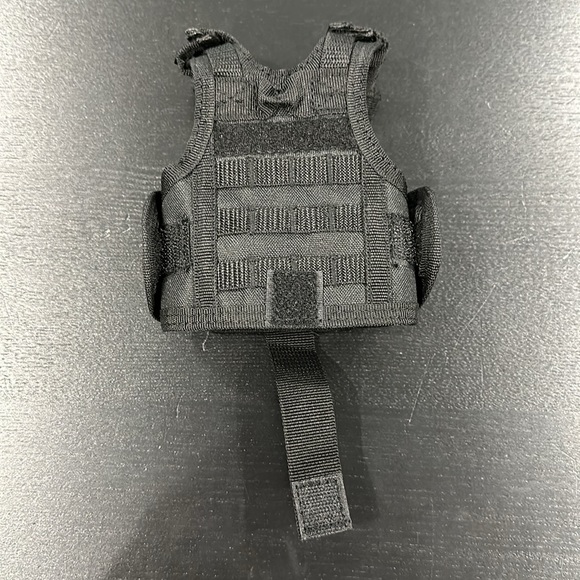 Tactical Vest Bottle/Cup Holder - Picture 3 of 8